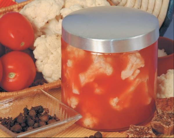 Иллюстрация к книге — Приготовление вкуснейших соусов, подлив, заправок, приправок, маринадов, кляров и панировок [i_012.jpg]