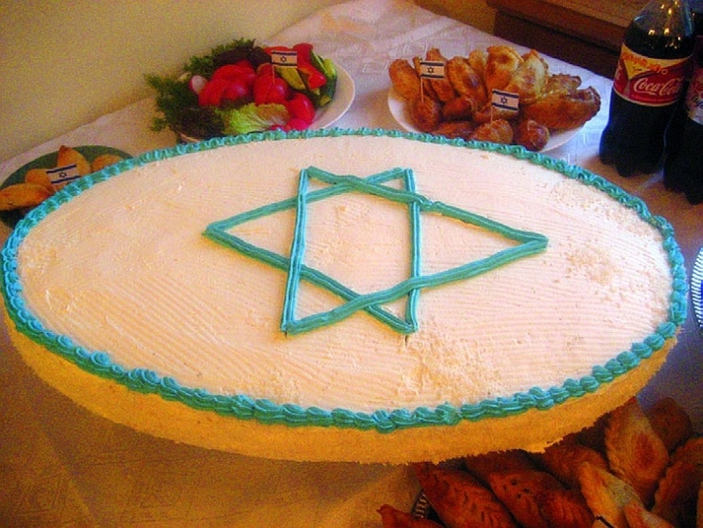 Иллюстрация к книге — Цимус-цимес по-московски и канавински [i_036.jpg]