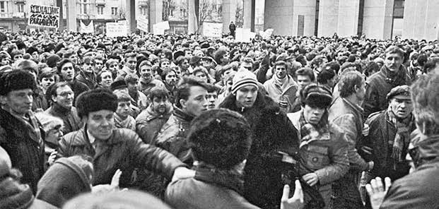 Иллюстрация к книге — Кто кого предал [i_040.jpg]