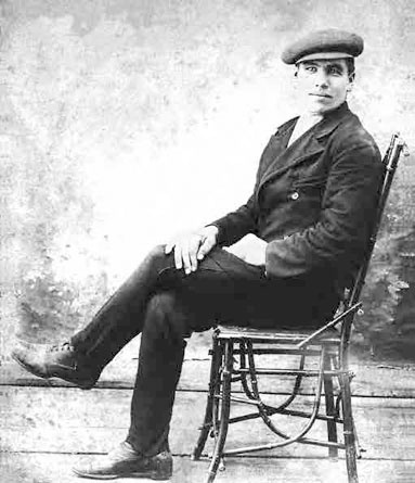 Иллюстрация к книге — С трудом о прошлом, о былом. Очерки о жителях д. Верхние Таволги [i_021.jpg]