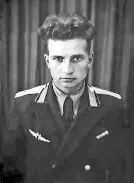 Иллюстрация к книге — С трудом о прошлом, о былом. Очерки о жителях д. Верхние Таволги [i_145.jpg]