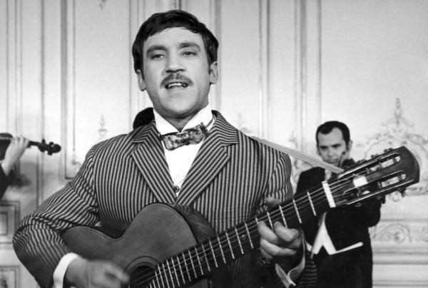 Иллюстрация к книге — «Всё не так, ребята…» Владимир Высоцкий в воспоминаниях друзей и коллег [i_028.jpg]