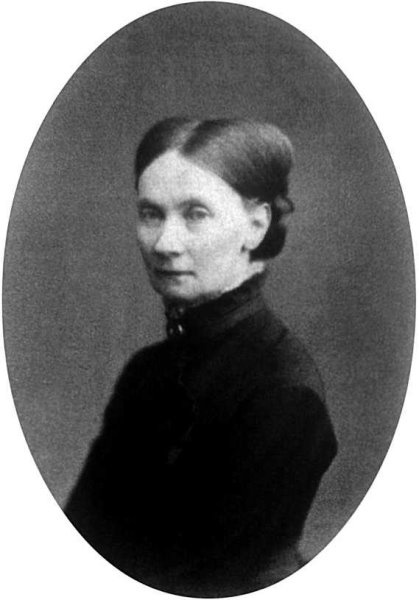 Иллюстрация к книге — Быть сестрой милосердия. Женский лик войны [i_017.jpg]