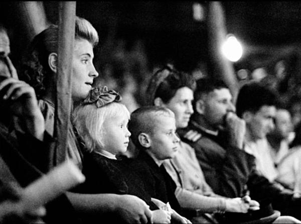 Иллюстрация к книге — Русский дневник [i_014.jpg]