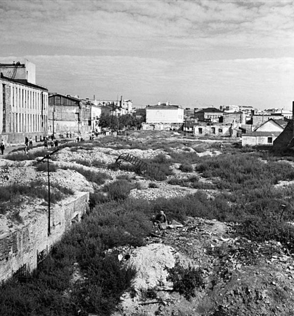 Иллюстрация к книге — Русский дневник [i_038.jpg]