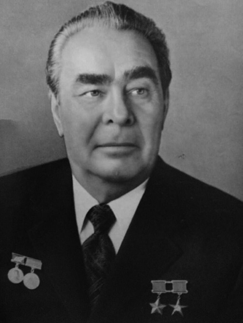 Иллюстрация к книге — Шпионский пасьянс [i_009.jpg]