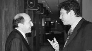 Иллюстрация к книге — Бандиты эпохи Ельцина, или Россия, кровью умытая [_17.jpg]