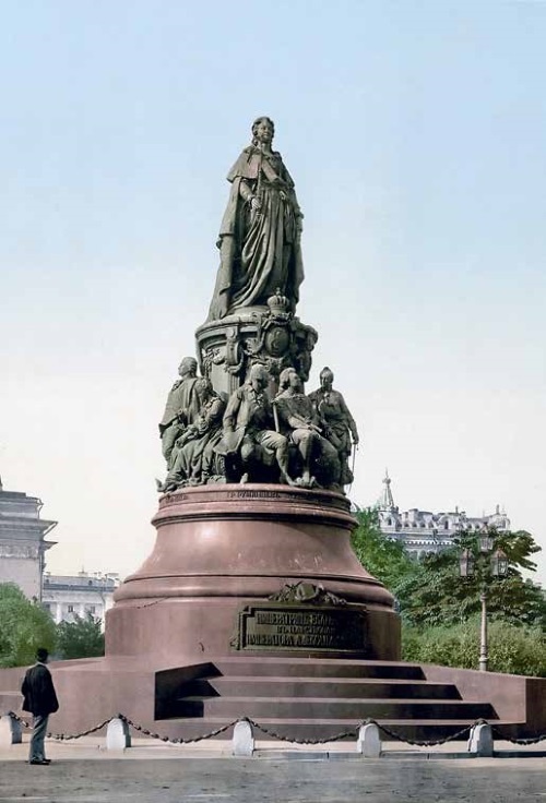 Иллюстрация к книге — Императрица Всероссийская Екатерина II [i_032.jpg]