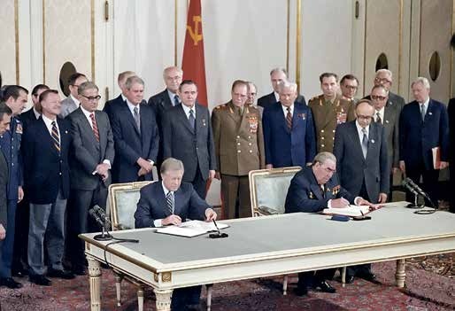 Иллюстрация к книге — Генеральный секретарь ЦК КПСС Леонид Ильич Брежнев [i_022.jpg]