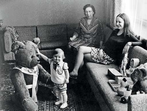 Иллюстрация к книге — Генеральный секретарь ЦК КПСС Леонид Ильич Брежнев [i_030.jpg]