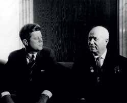 Иллюстрация к книге — Первый секретарь ЦК КПСС Никита Сергеевич Хрущёв [i_031.jpg]