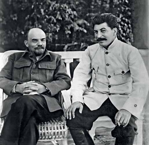 Иллюстрация к книге — Председатель Совета народных комиссаров Владимир Ильич Ленин [i_030.jpg]