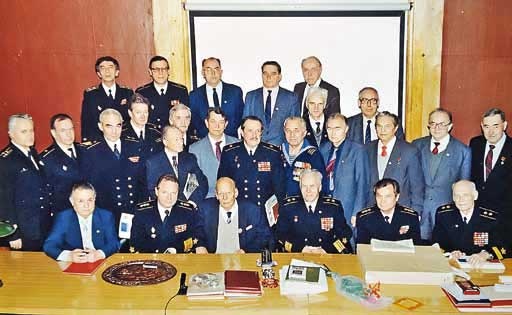 Иллюстрация к книге — Великие умы России. Том 5. Анатолий Александров [i_008.jpg]