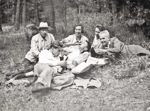 Иллюстрация к книге — Великие умы России. Том 5. Анатолий Александров [i_025.jpg]