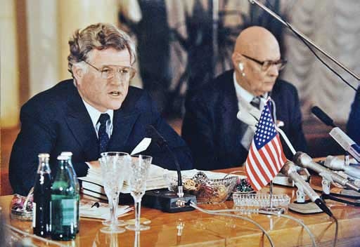 Иллюстрация к книге — Великие умы России. Том 5. Анатолий Александров [i_034.jpg]