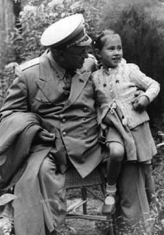 Иллюстрация к книге — Великие умы России. Том 8. Андрей Туполев [i_008.jpg]