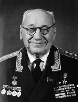 Иллюстрация к книге — Великие умы России. Том 8. Андрей Туполев [i_016.jpg]