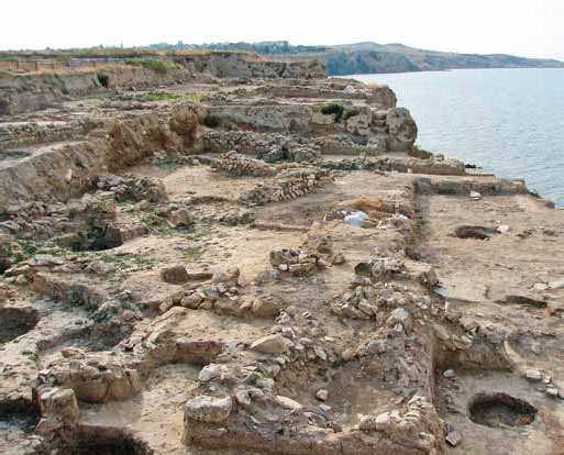 Иллюстрация к книге — Полководцы Древней Руси. Мстислав Тмутараканский, Владимир Мономах, Мстислав Удатный, Даниил Галицкий [_5.jpg]