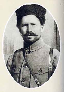 Иллюстрация к книге — Красные полководцы. Сергей Каменев, Семен Будённый, Михаил Фрунзе, Василий Чапаев, Василий Блюхер, Михаил Тухачевский [_28.jpg]