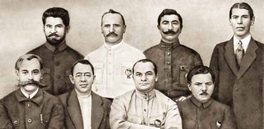 Иллюстрация к книге — Красные полководцы. Сергей Каменев, Семен Будённый, Михаил Фрунзе, Василий Чапаев, Василий Блюхер, Михаил Тухачевский [_6.jpg]