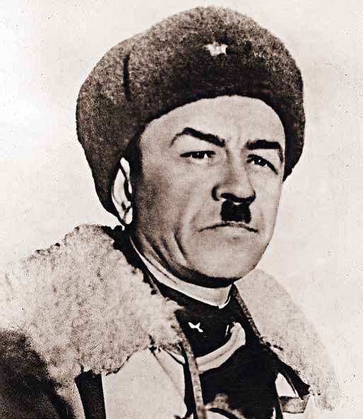 Иллюстрация к книге — Полководцы Великой Отечественной. Книга 1. Иосиф Сталин, Сидор Ковпак, Иван Панфилов, Федор Толбухин, Александр Василевский [_30.jpg]