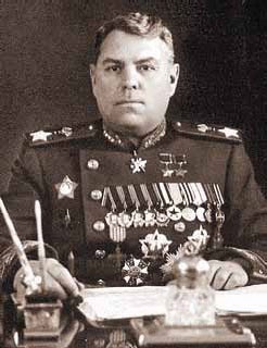 Иллюстрация к книге — Полководцы Великой Отечественной. Книга 1. Иосиф Сталин, Сидор Ковпак, Иван Панфилов, Федор Толбухин, Александр Василевский [_47.jpg]