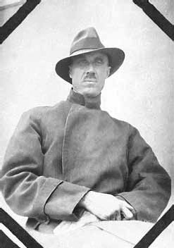 Иллюстрация к книге — Белые полководцы. Николай Юденич, Лавр Корнилов, Антон Деникин, Александр Колчак, Петр Врангель, Владимир Каппель [_49.jpg]