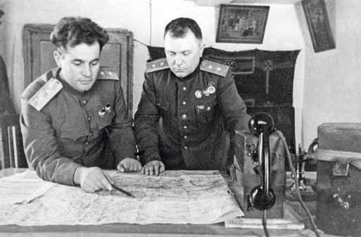 Иллюстрация к книге — Полководцы Великой Отечественной. Книга 3. Борис Шапошников, Василий Чуйков, Михаил Катуков, Николай Ватутин, Николай Кузнецов, Иван Черняховский [_35.jpg]