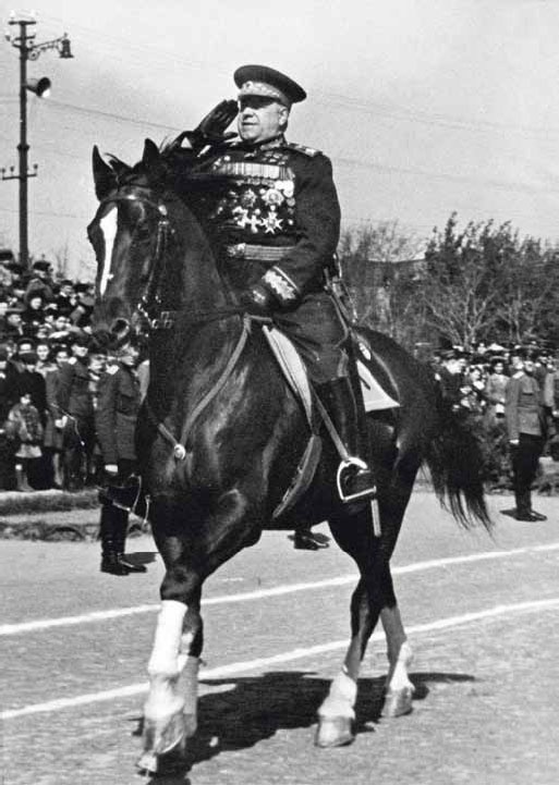 Иллюстрация к книге — Полководцы Великой Отечественной. Книга 4. Георгий Жуков [_24.jpg]