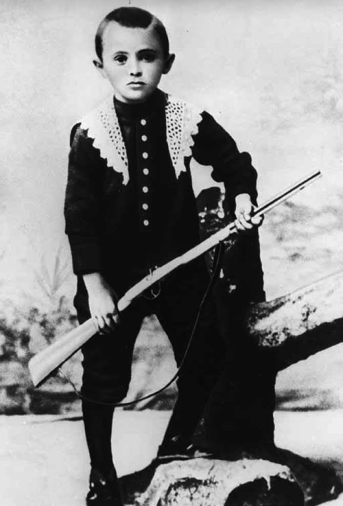 Иллюстрация к книге — Великие умы России. Том 10. Сергей Королев [i_005.jpg]