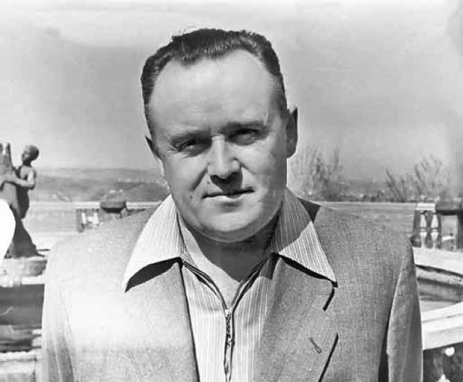 Иллюстрация к книге — Великие умы России. Том 10. Сергей Королев [i_018.jpg]