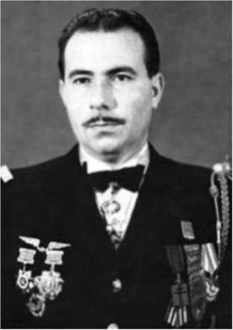 Иллюстрация к книге — Подлинная история авиаполка «Нормандия – Неман» [i_044.jpg]