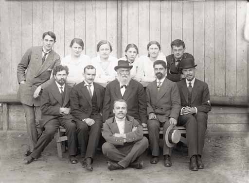 Иллюстрация к книге — Великие умы России. Том 14. Николай Жуковский [i_031.jpg]