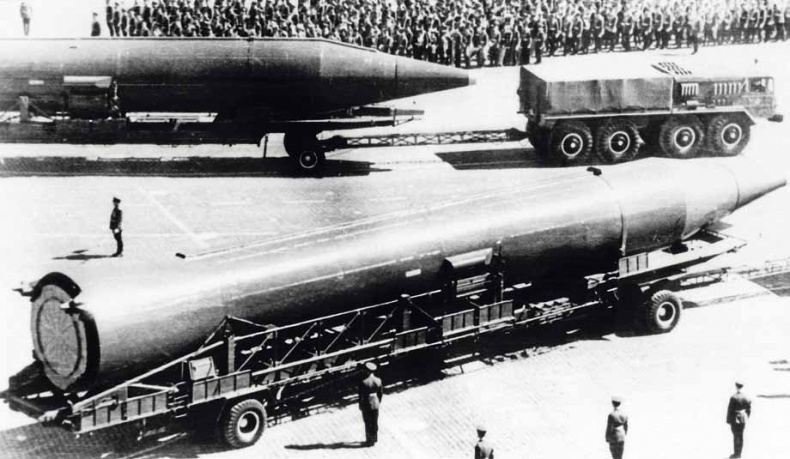 Иллюстрация к книге — Великие умы России. Том 13. Михаил Янгель [i_025.jpg]