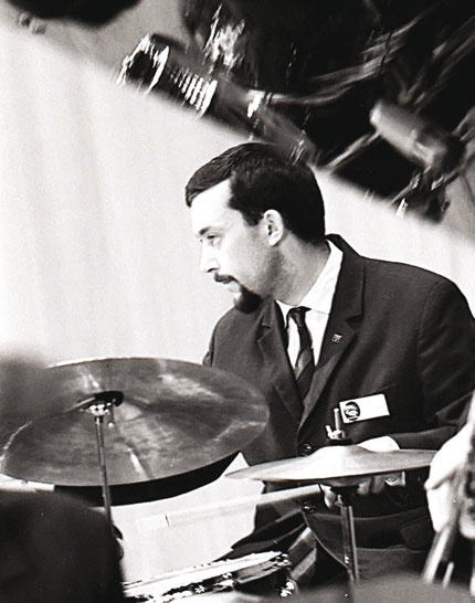 Иллюстрация к книге — Этот мой джаз [i_166.jpg]