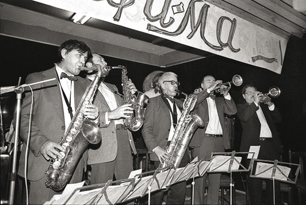 Иллюстрация к книге — Этот мой джаз [i_192.jpg]