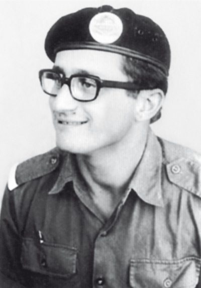 Иллюстрация к книге — Безнадежные войны. Директор самой секретной спецслужбы Израиля рассказывает [i_001.jpg]