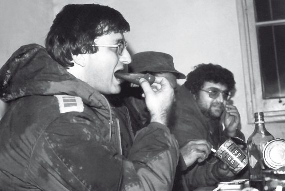 Иллюстрация к книге — Безнадежные войны. Директор самой секретной спецслужбы Израиля рассказывает [i_006.jpg]