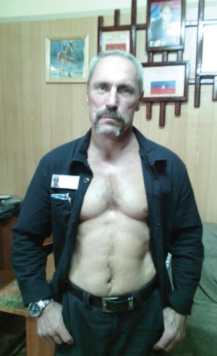 Иллюстрация к книге — Путь русского гангстера. Легенды лихих 90-х [_355.jpg]