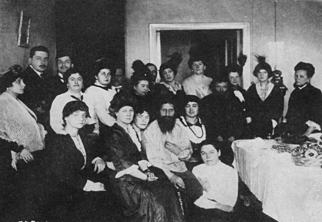 Иллюстрация к книге — 1917. Российская империя. Падение [i_026.jpg]