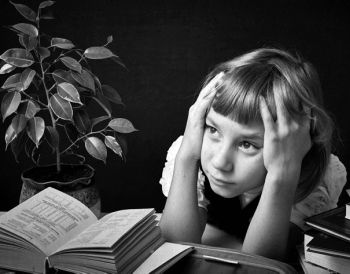 Иллюстрация к книге — Девочка. Девушка. Женщина [i_099.jpg]