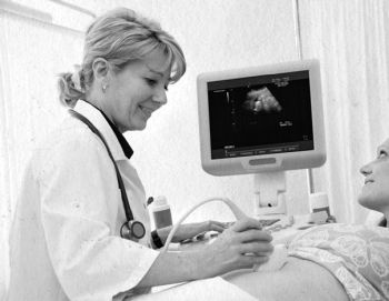 Иллюстрация к книге — Девочка. Девушка. Женщина [i_133.jpg]