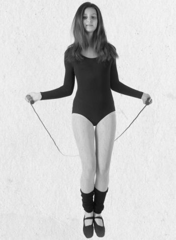 Иллюстрация к книге — Девочка. Девушка. Женщина [i_180.jpg]