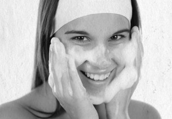 Иллюстрация к книге — Девочка. Девушка. Женщина [i_187.jpg]