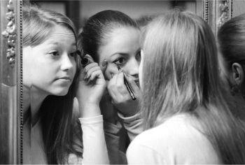 Иллюстрация к книге — Девочка. Девушка. Женщина [i_191.jpg]