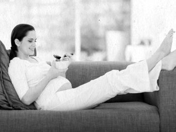 Иллюстрация к книге — Девочка. Девушка. Женщина [i_303.jpg]