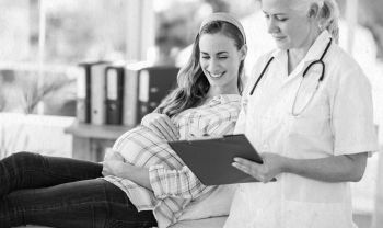 Иллюстрация к книге — Девочка. Девушка. Женщина [i_313.jpg]