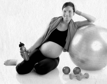 Иллюстрация к книге — Девочка. Девушка. Женщина [i_323.jpg]