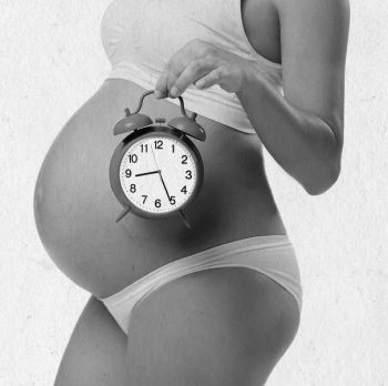 Иллюстрация к книге — Девочка. Девушка. Женщина [i_334.jpg]