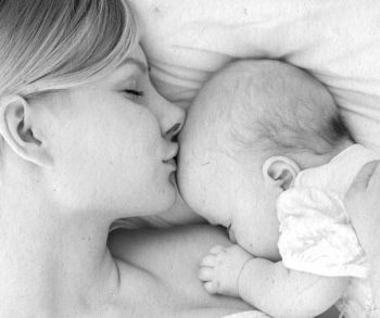 Иллюстрация к книге — Девочка. Девушка. Женщина [i_406.jpg]